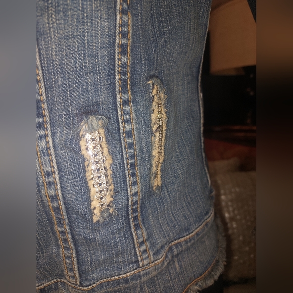 Allen B Scwartz Rhinestone Encrusted Distressed Denim Jacket - Picture 4 of 8